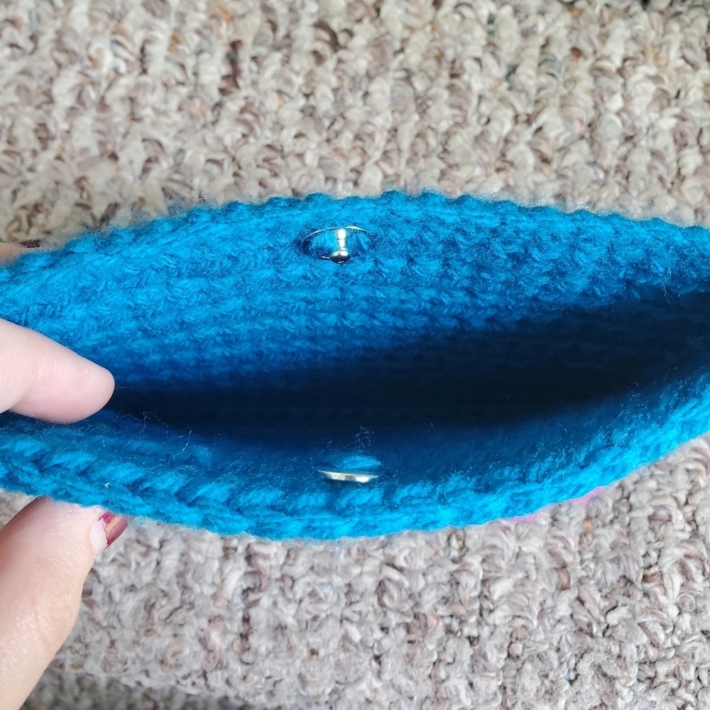 Blue‎ Raspberry Lemon Crocheted Bag - Picture 8 of 12